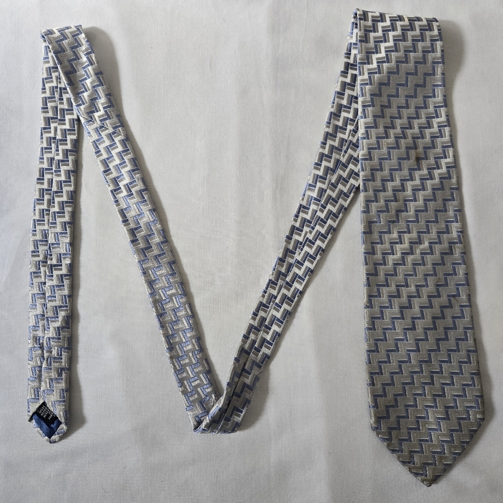 Silver and Blue Geometric Men's Silk Tie